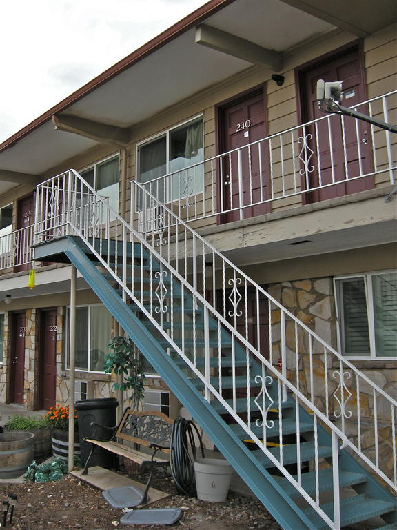 Royal Motor Inn Ла Гранде Екстериор снимка