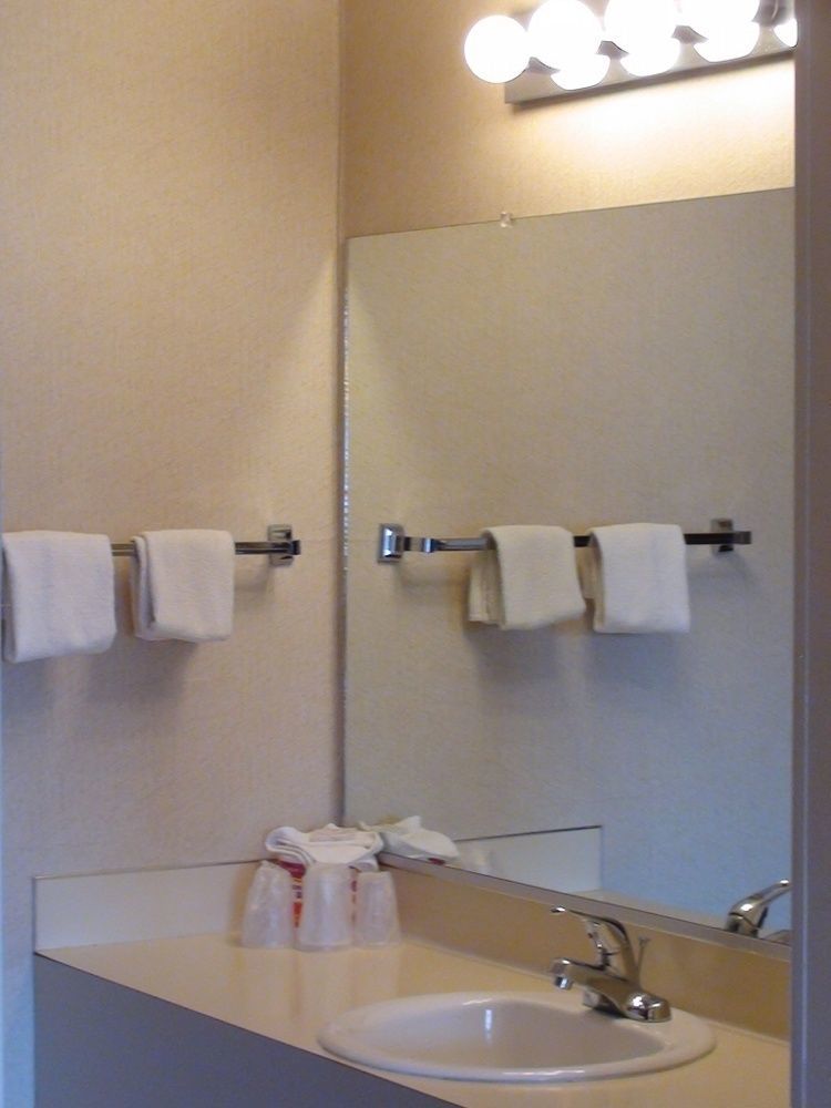 Royal Motor Inn Ла Гранде Екстериор снимка