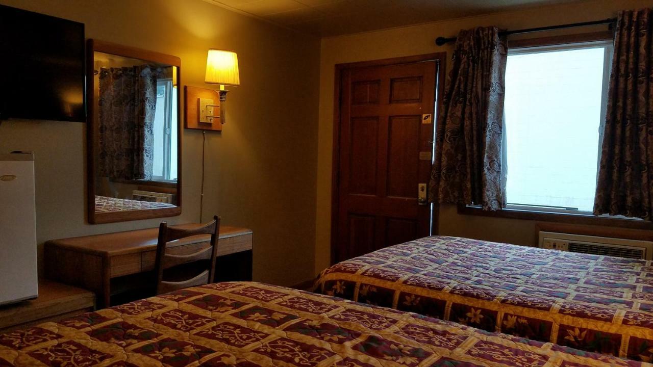 Royal Motor Inn Ла Гранде Екстериор снимка