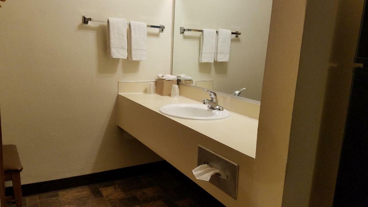 Royal Motor Inn Ла Гранде Екстериор снимка