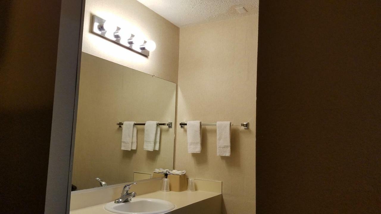 Royal Motor Inn Ла Гранде Екстериор снимка