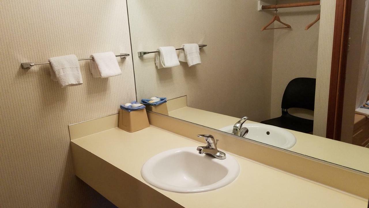 Royal Motor Inn Ла Гранде Екстериор снимка